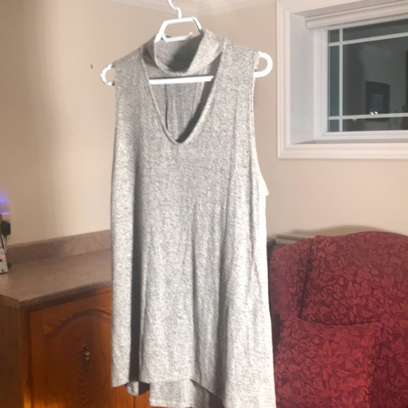 Ladies sweater - Picture 2 of 4